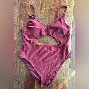 Burgundy Cutout One-Piece Swimsuit. Size Large. BUNDLE 4 DEALS! 😊